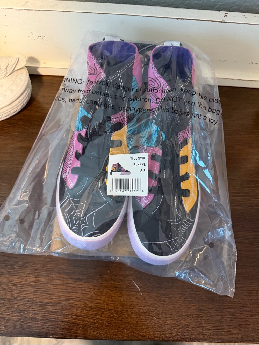 🎊Disney Nightmare Before Xmas Jack Sally Women's High Top Sneakers Size 8.5 New